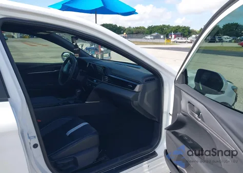 2025 Toyota Camry Se из США, поврежденный, VIN 4T1DAACK7SU561613